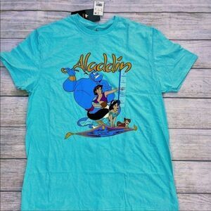 Aladdin Short Sleeve Top Size Medium NWT